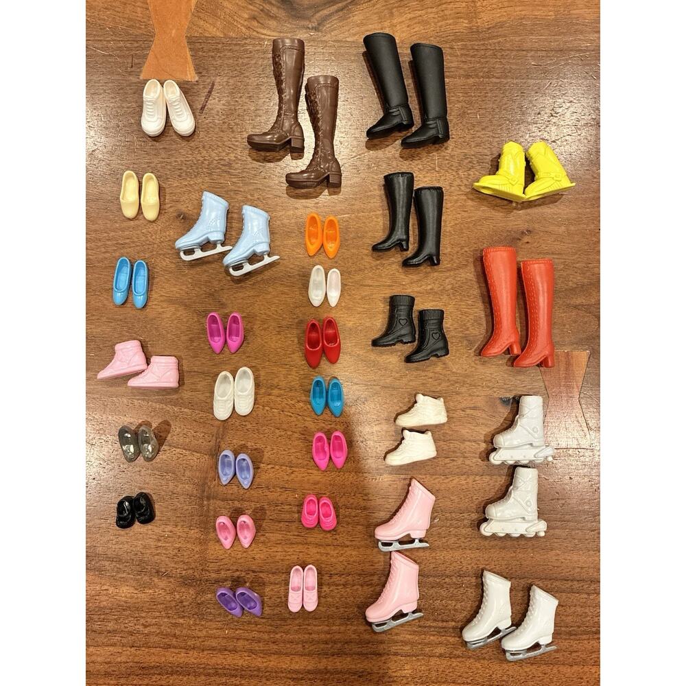 Vintage Barbie Shoe Lot